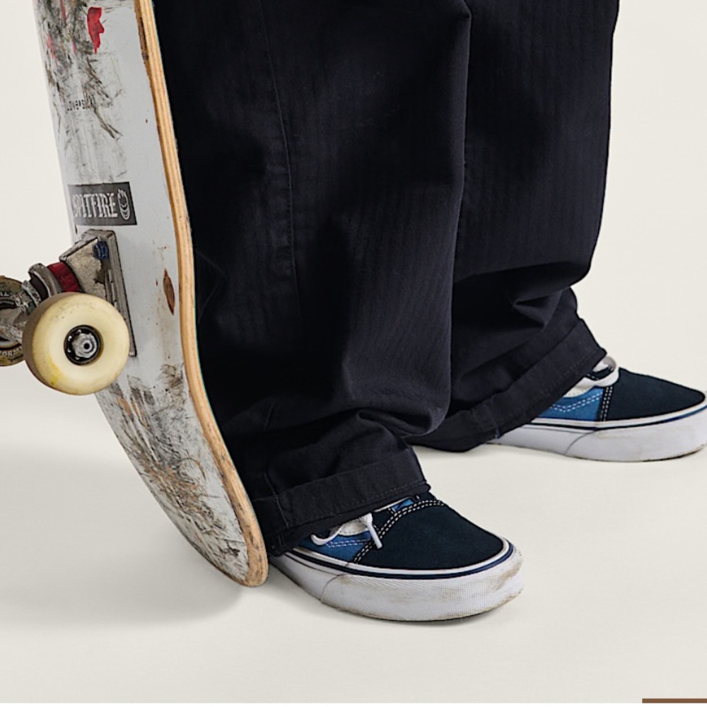Vans Blue and White Old Skool Shoe Sneakers - Picture 4 of 8